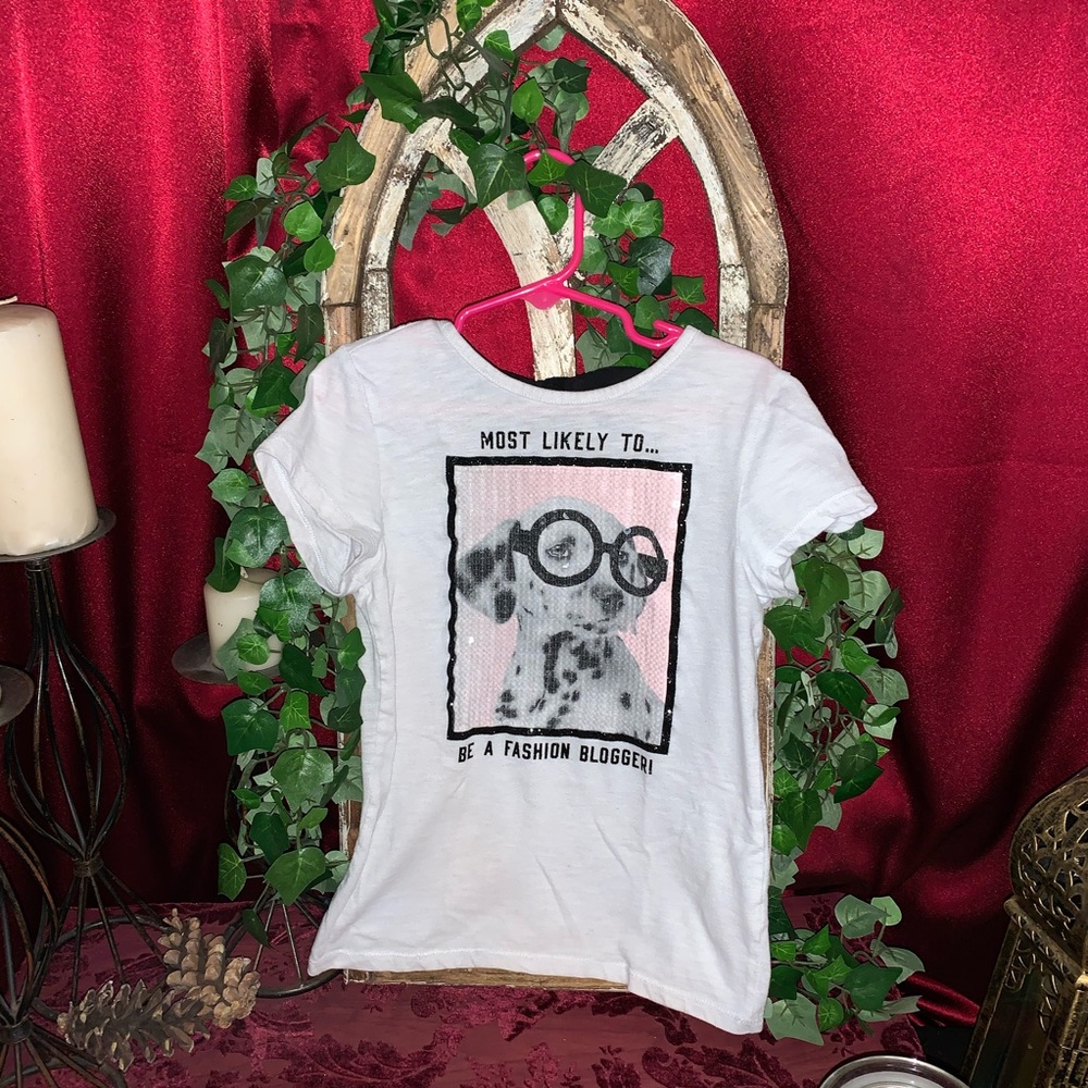 Justice Girls size 7 sequin short sleeve shirt